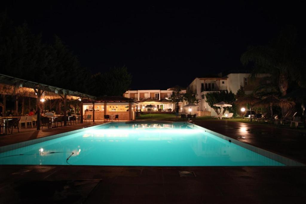 Iria Beach מראה חיצוני תמונה