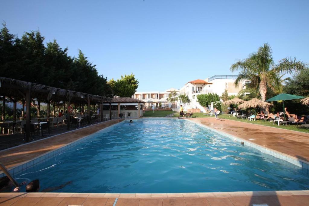 Iria Beach מראה חיצוני תמונה