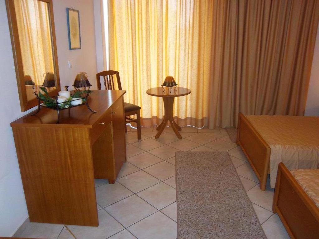 Iria Beach מראה חיצוני תמונה