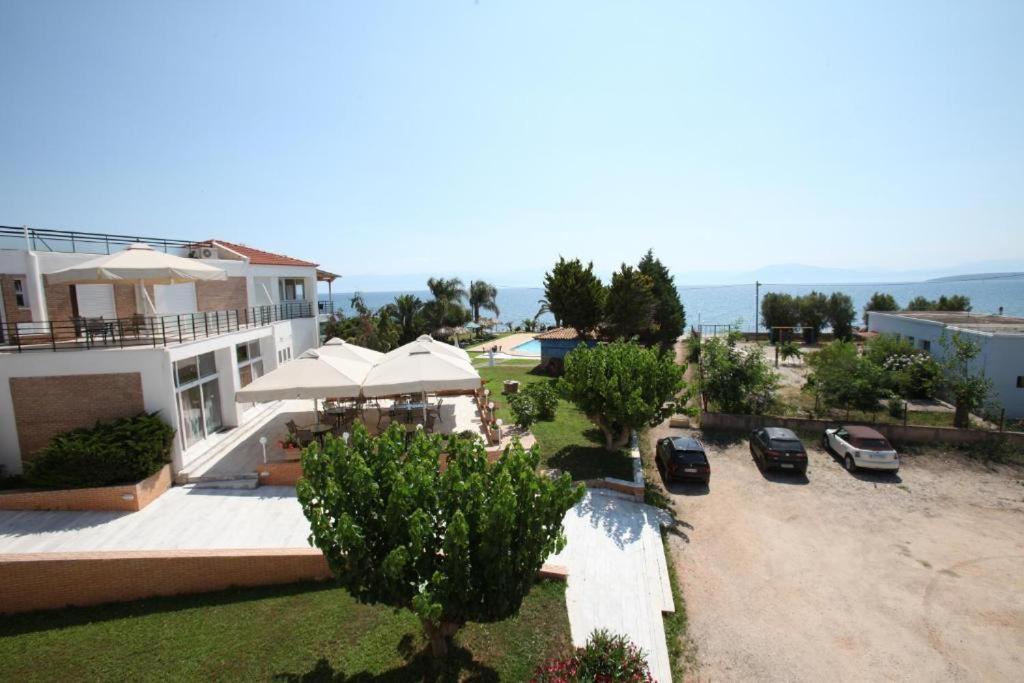Iria Beach מראה חיצוני תמונה