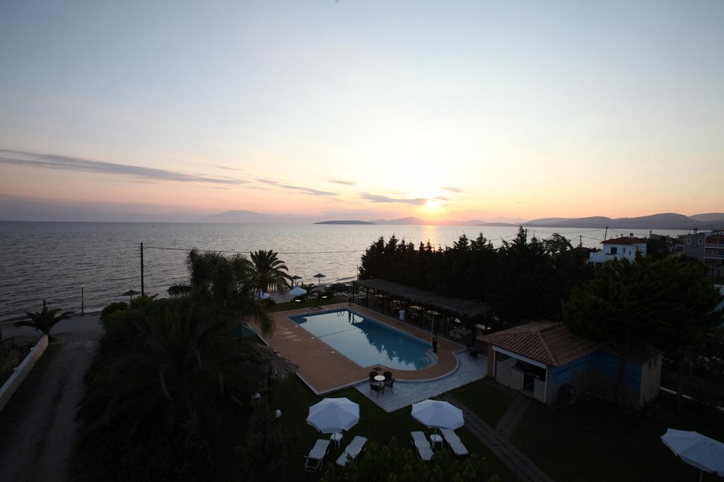 Iria Beach מראה חיצוני תמונה