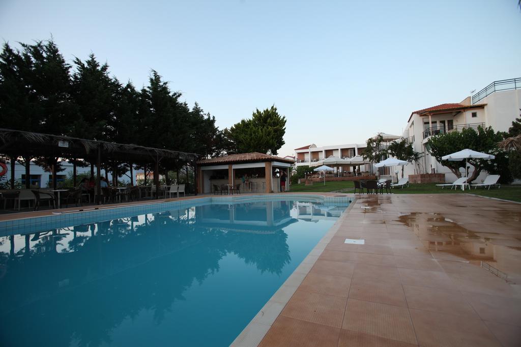 Iria Beach מראה חיצוני תמונה