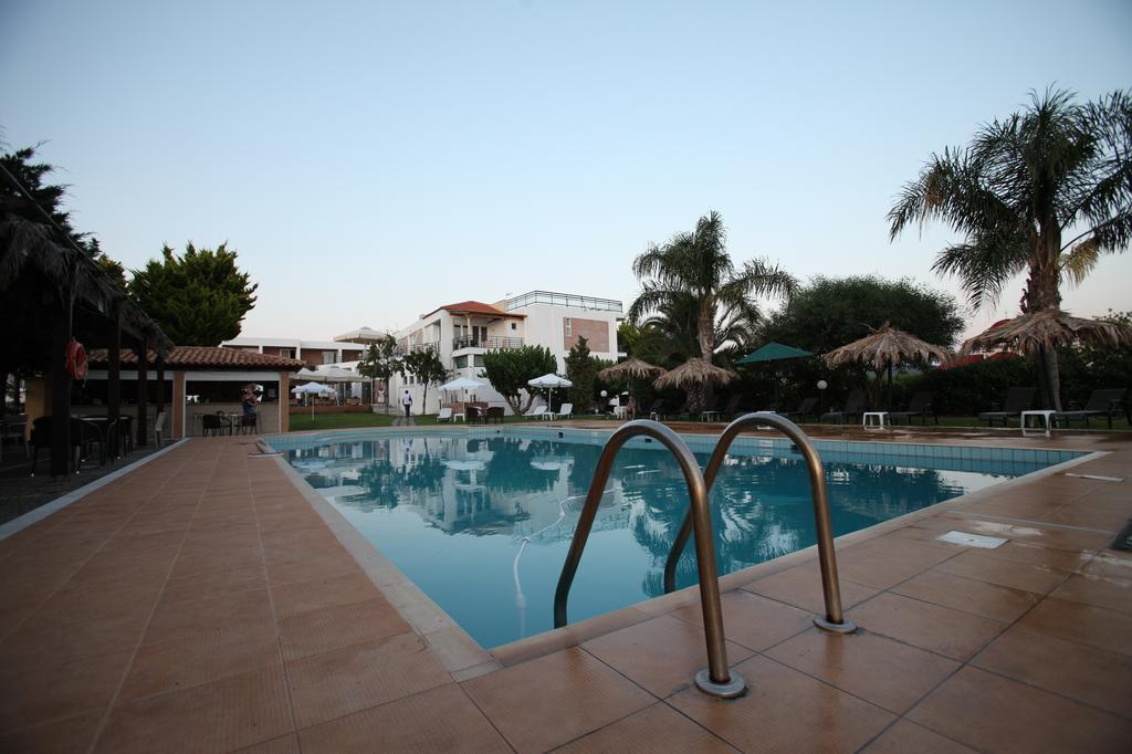 Iria Beach מראה חיצוני תמונה