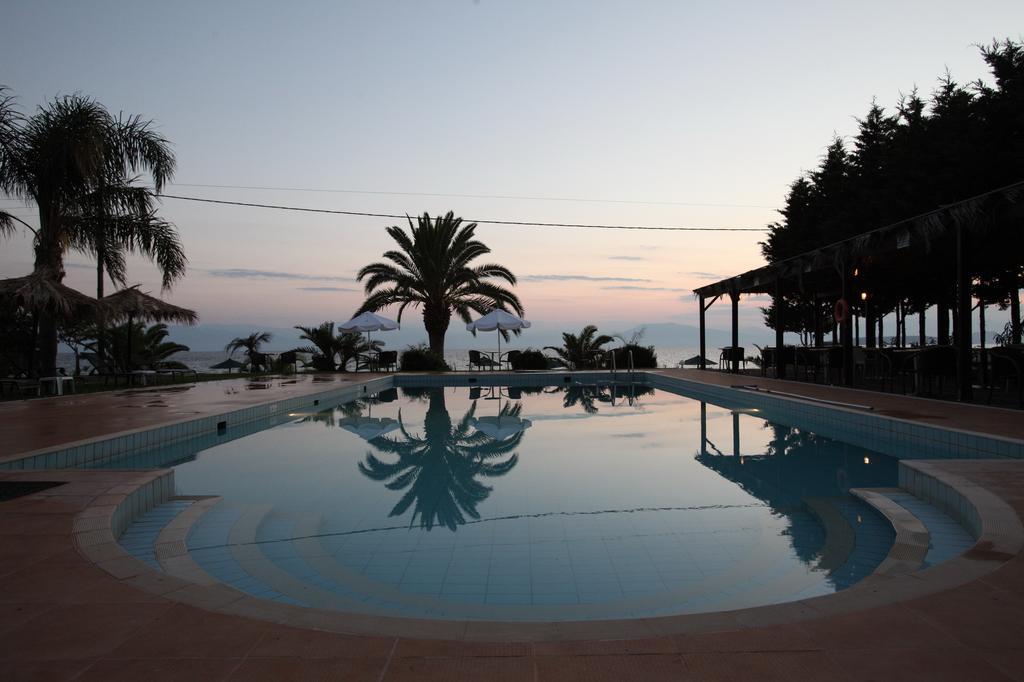 Iria Beach מראה חיצוני תמונה