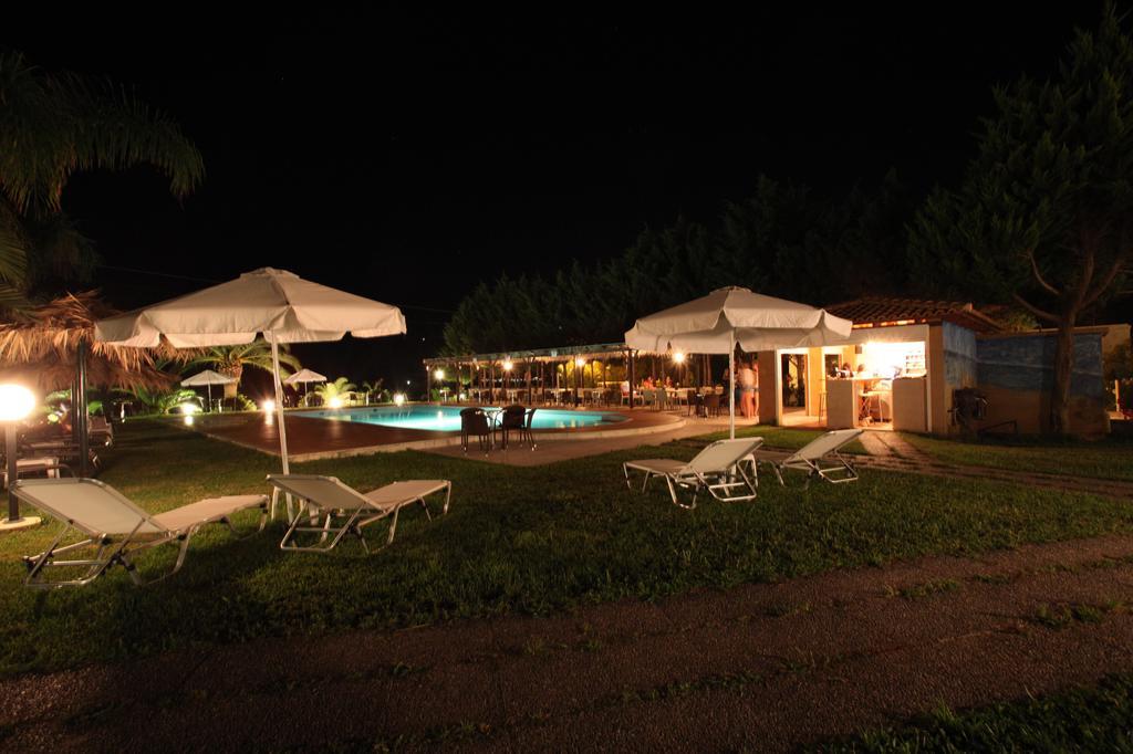 Iria Beach מראה חיצוני תמונה