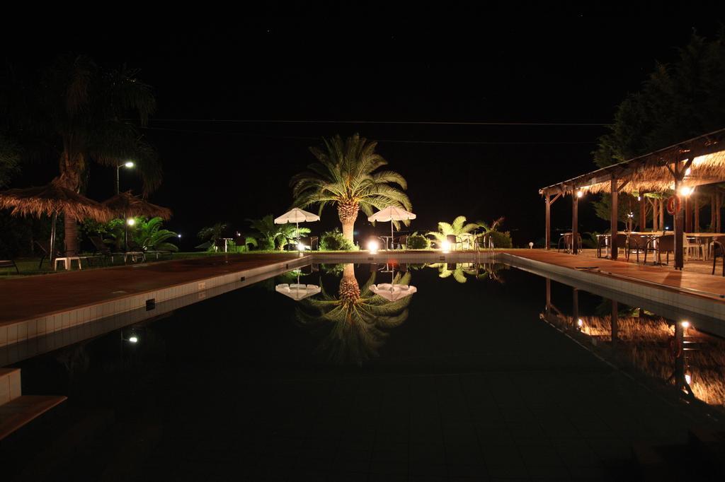 Iria Beach מראה חיצוני תמונה